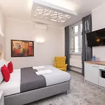 Savoy Mariacka Apartments